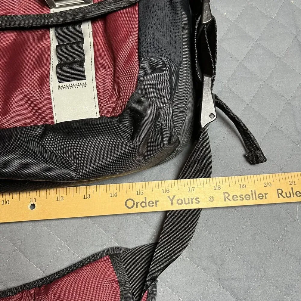 Timbuk2 durable functional