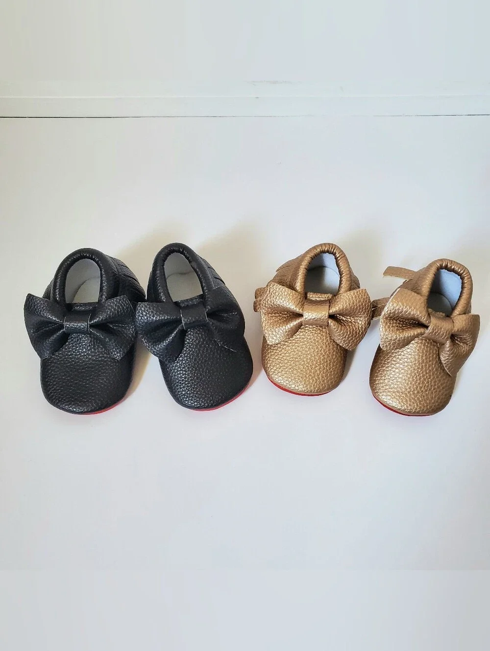 Baby Bow Pebble Leather Slip On Red Bottoms Moccasins 2 Pairs Black And Gold