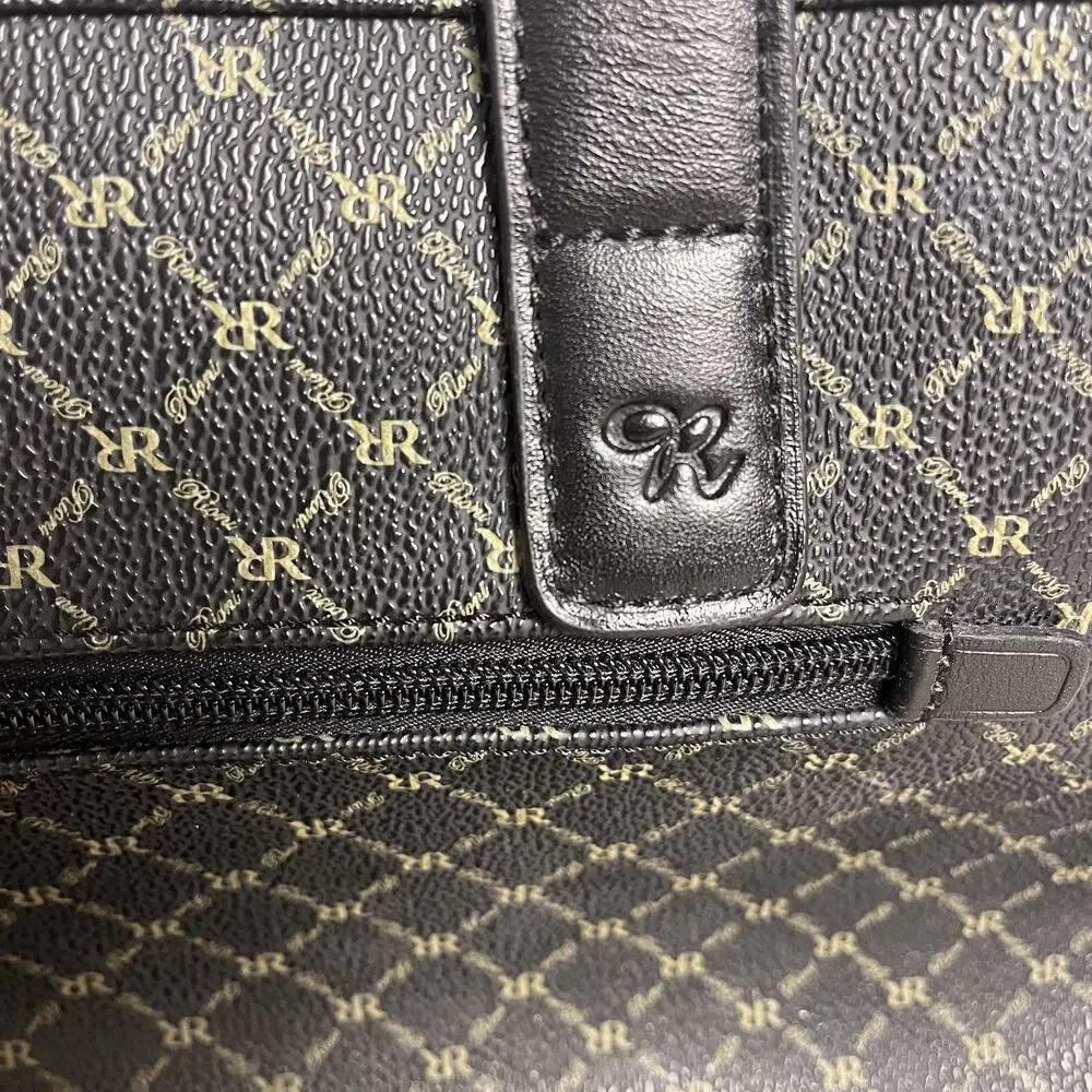 Rioni chelsea black