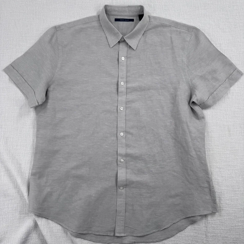 Perry Ellis ensures polished