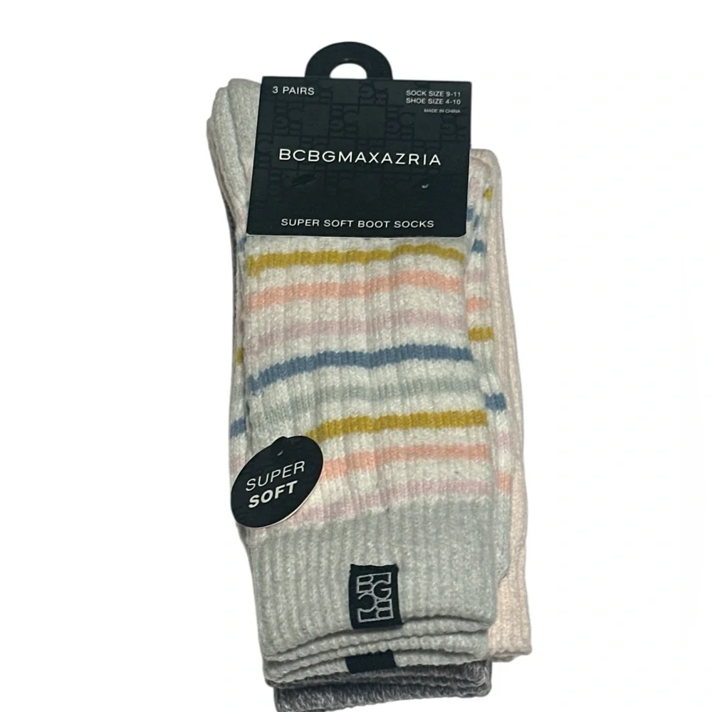 NWT, BCBGMaxAzria Super Soft Striped Boot Casual Socks - Pastel‎ Mix