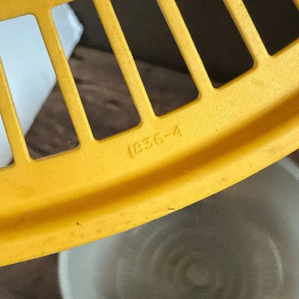 Tupperware vintage lettuce
