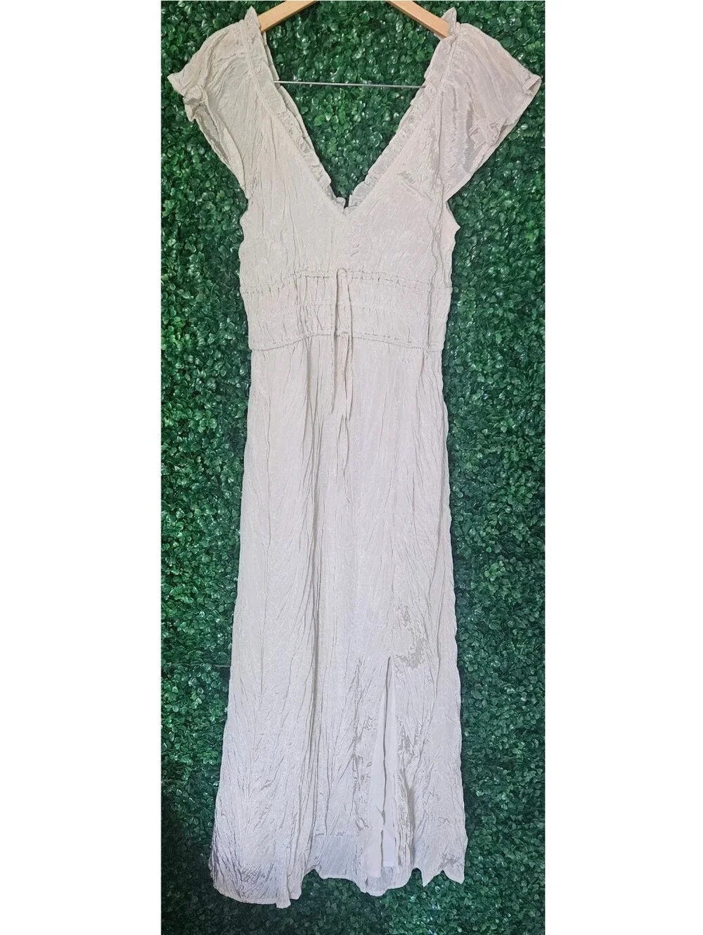 J. Crew hint seam plus