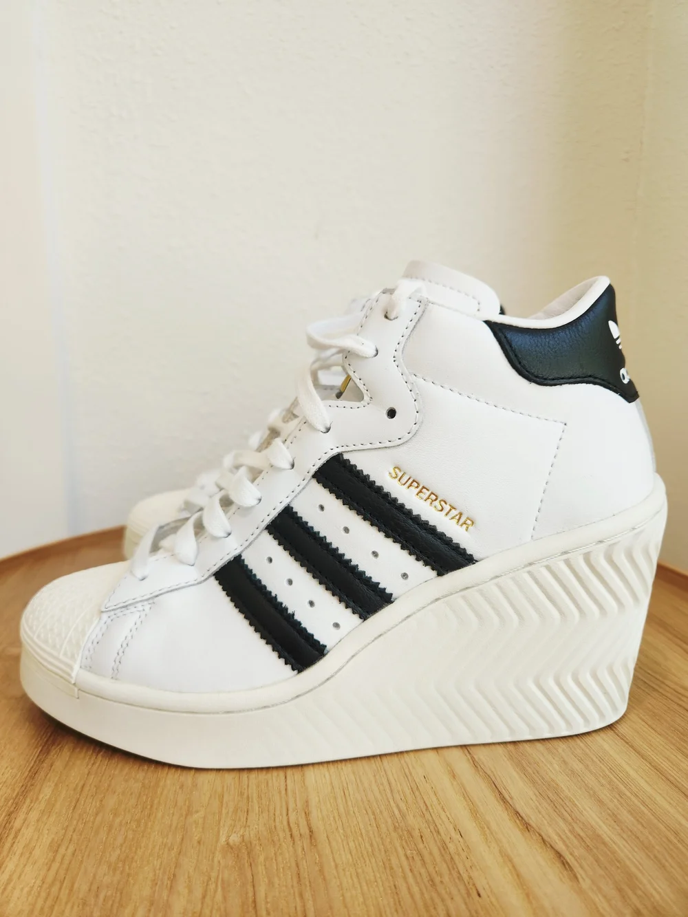 RARE Size 6 adidas Superstar Ellure Shoe Sneaker FW0102 Wedge Heel 2.25
