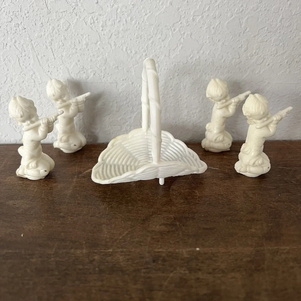 Vintage Wedding Cupcake Cake Decor Plastic White Angels‎ Cupid Basket Lot Of 5
