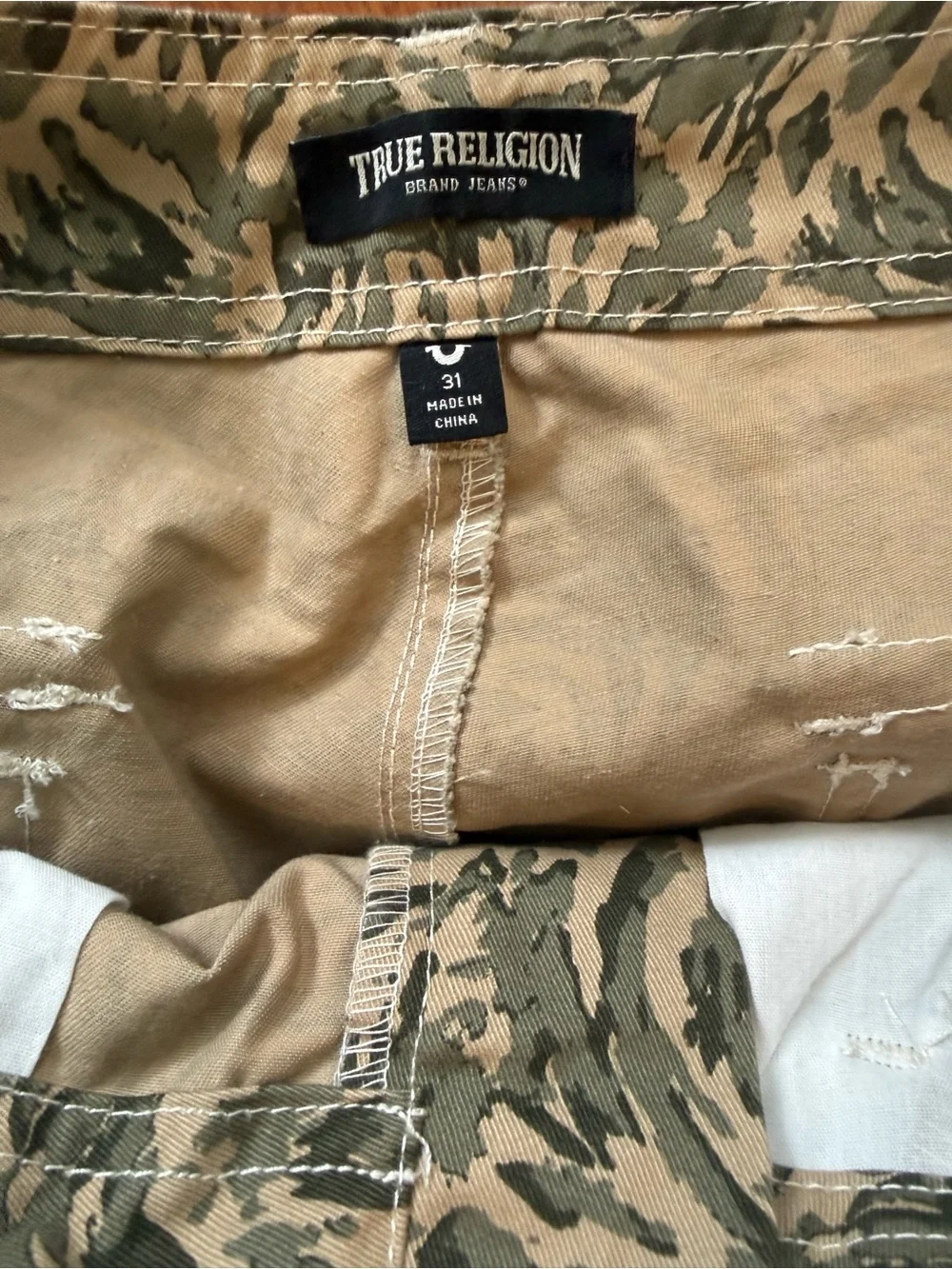 True Religion stitched pockets print