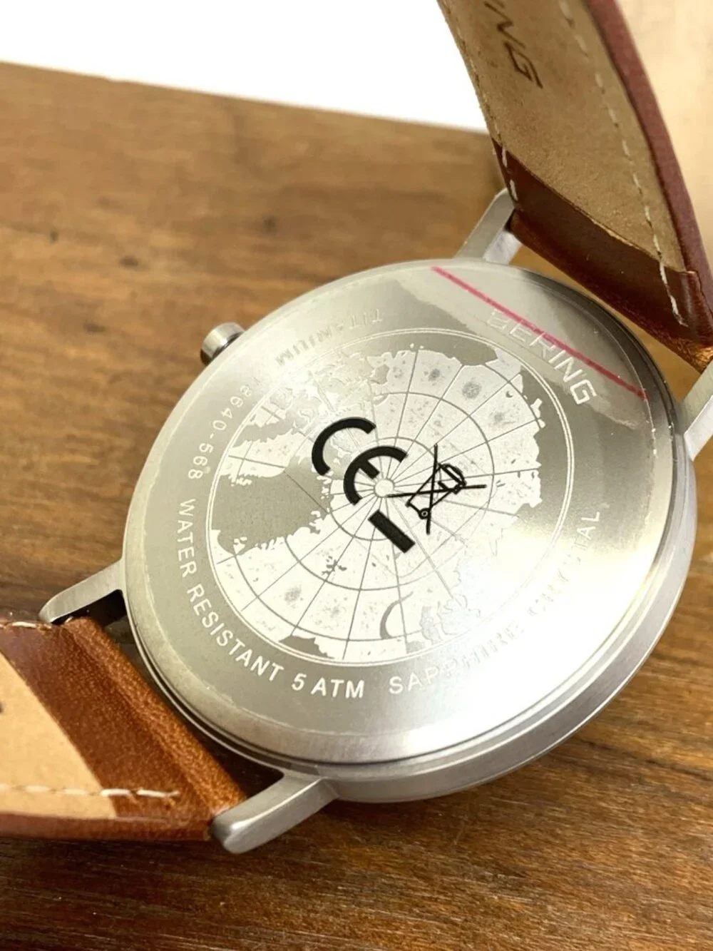 Bering men watch
