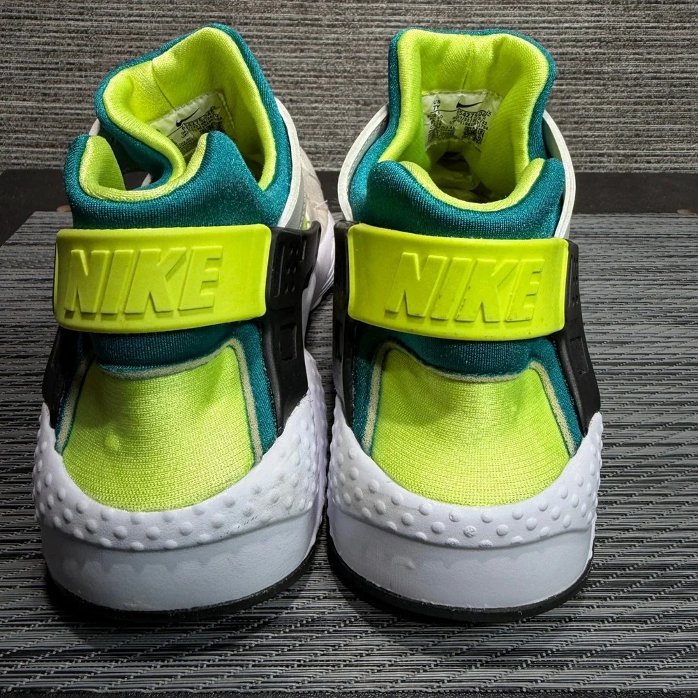 Nike some wear