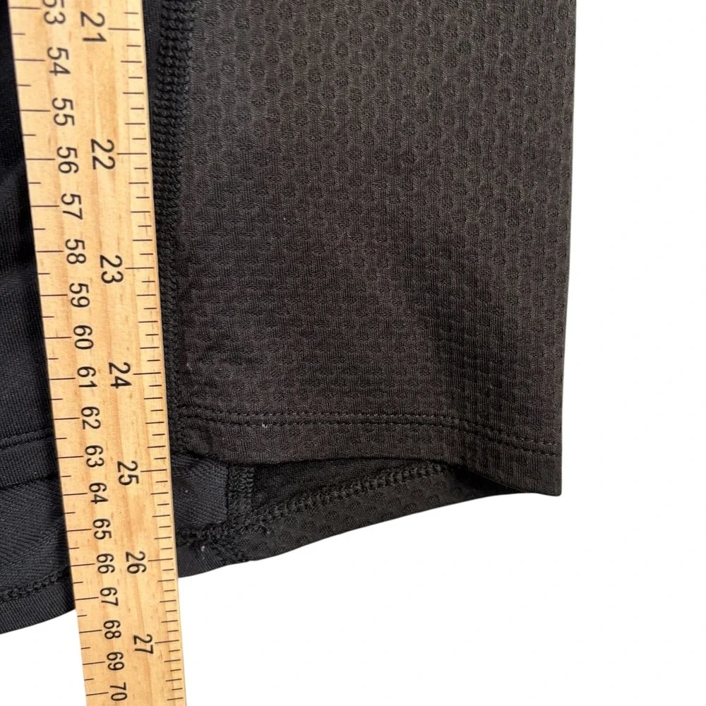The North Face pullover pre inches