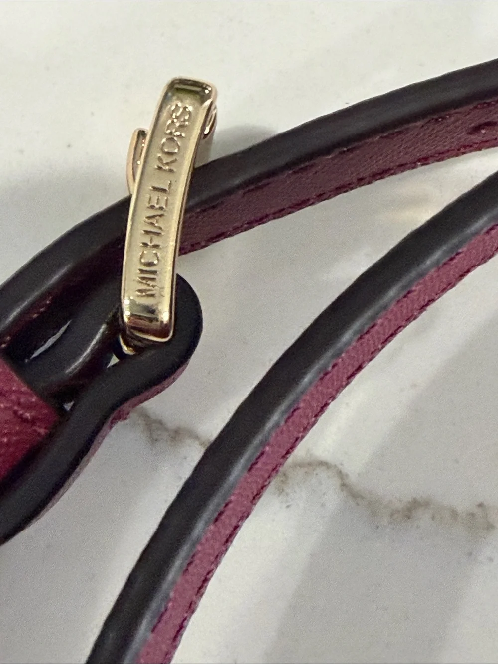 Michael Kors many shoulder