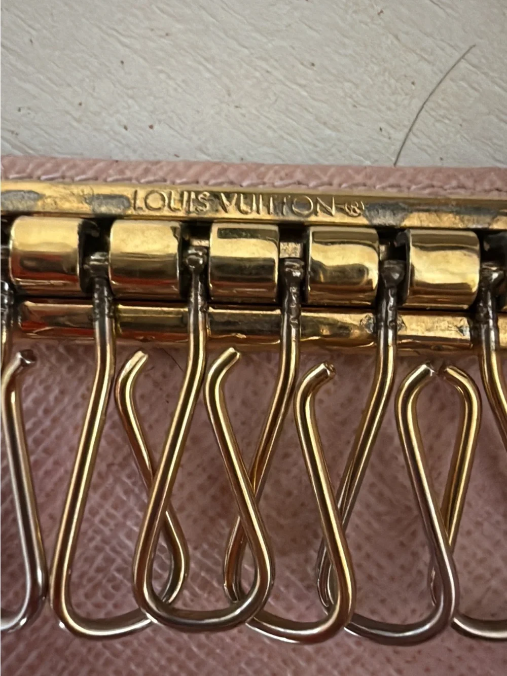 Louis Vuitton preowned authentication authenticity
