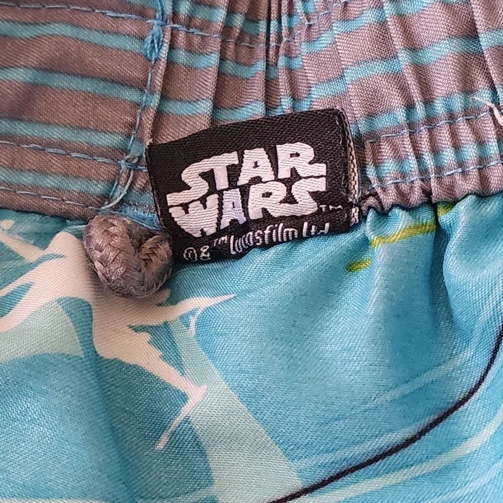 Star Wars disney store
