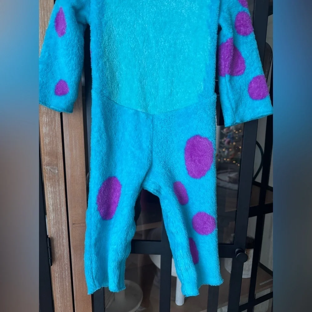 Disney size 12