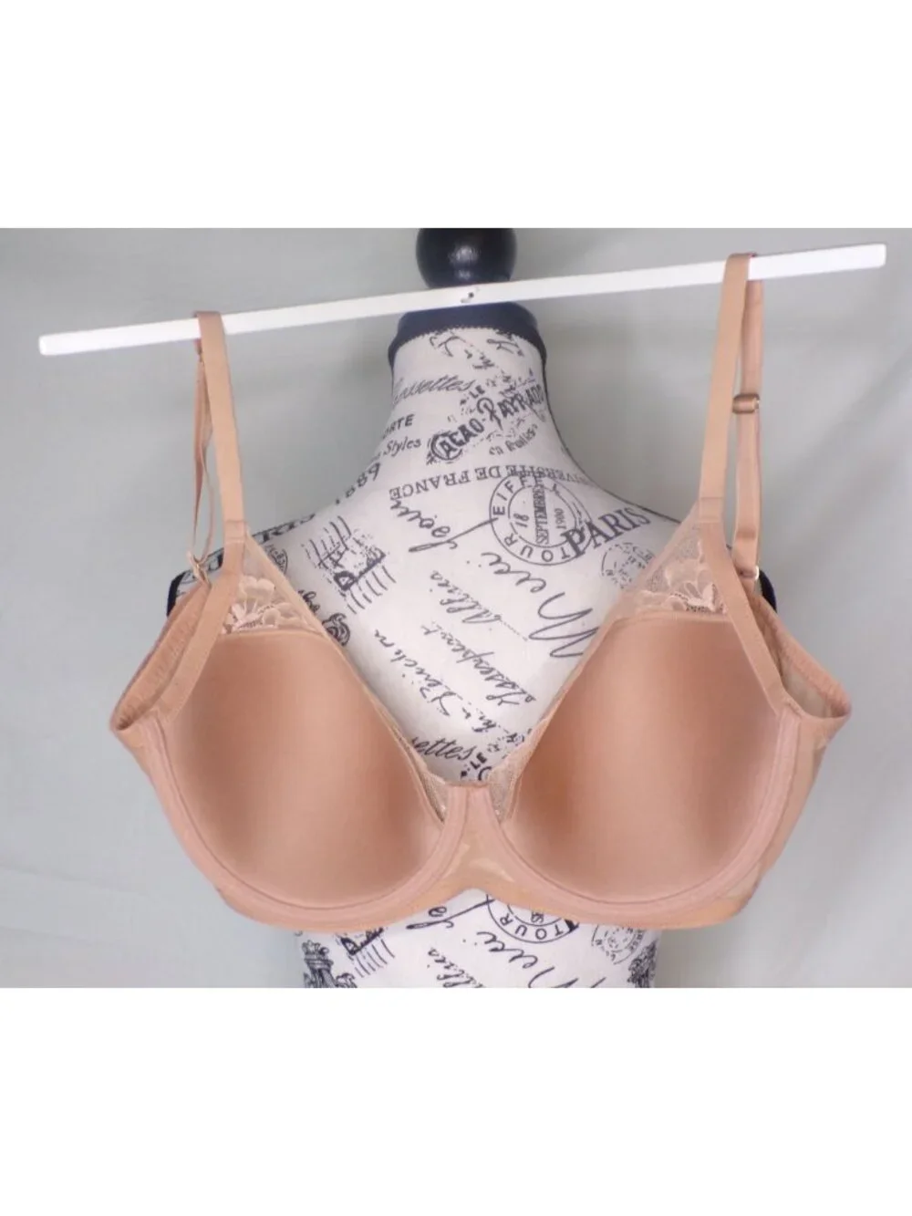 Natori straps cash lightweight