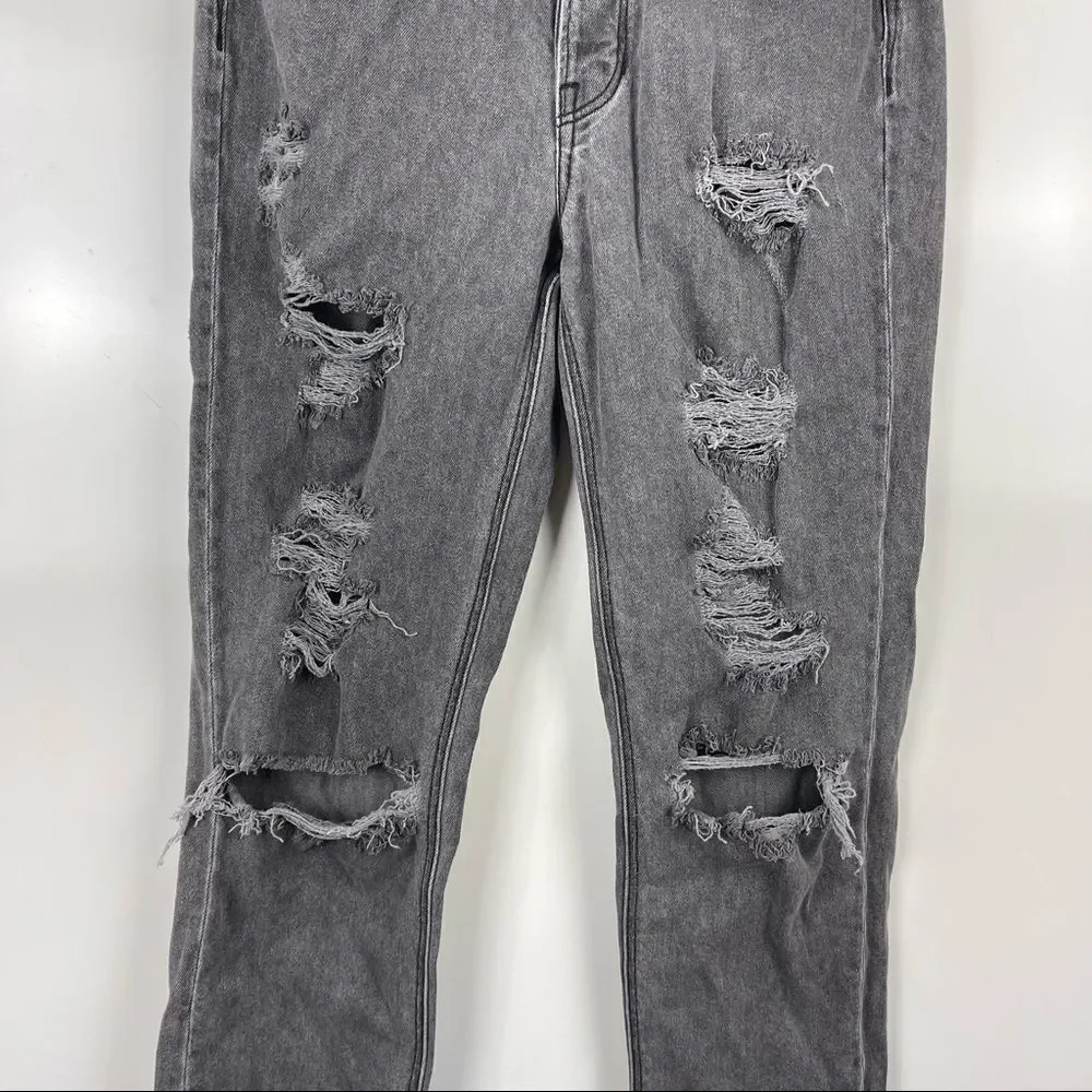 American Eagle Outfitters destroyed size length