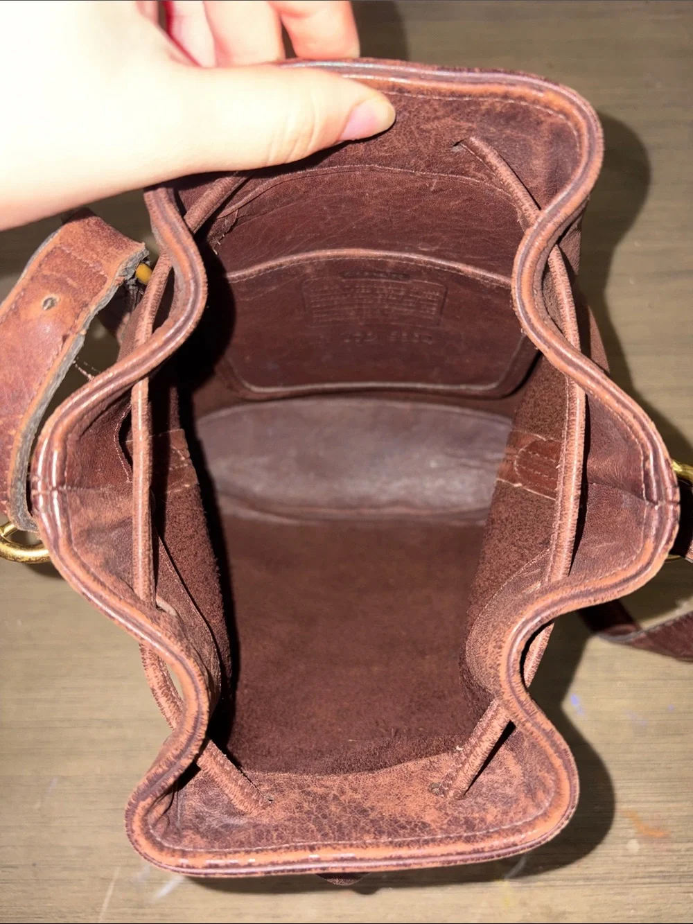 strap discoloration minor
