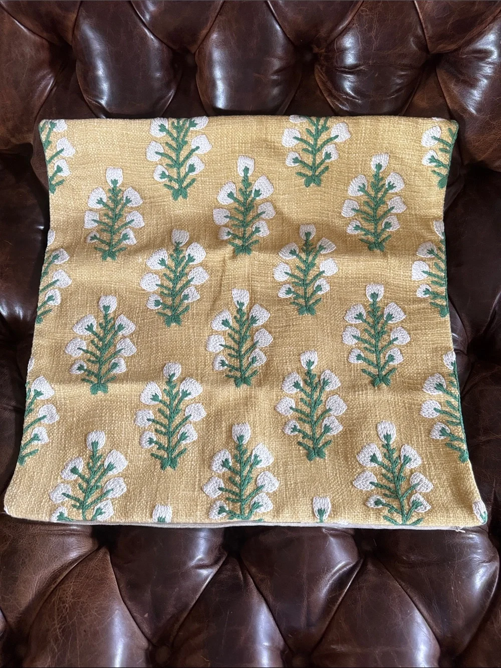 Pottery Barn Inyo Floral Embroidered Accent Pillow Cover - New!