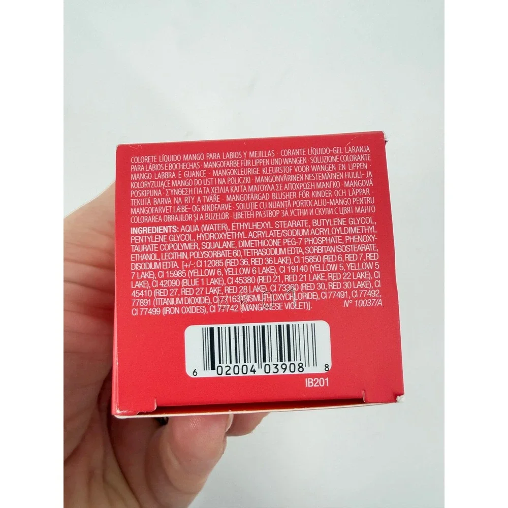 Benefit Cosmetics proof compare fingertips