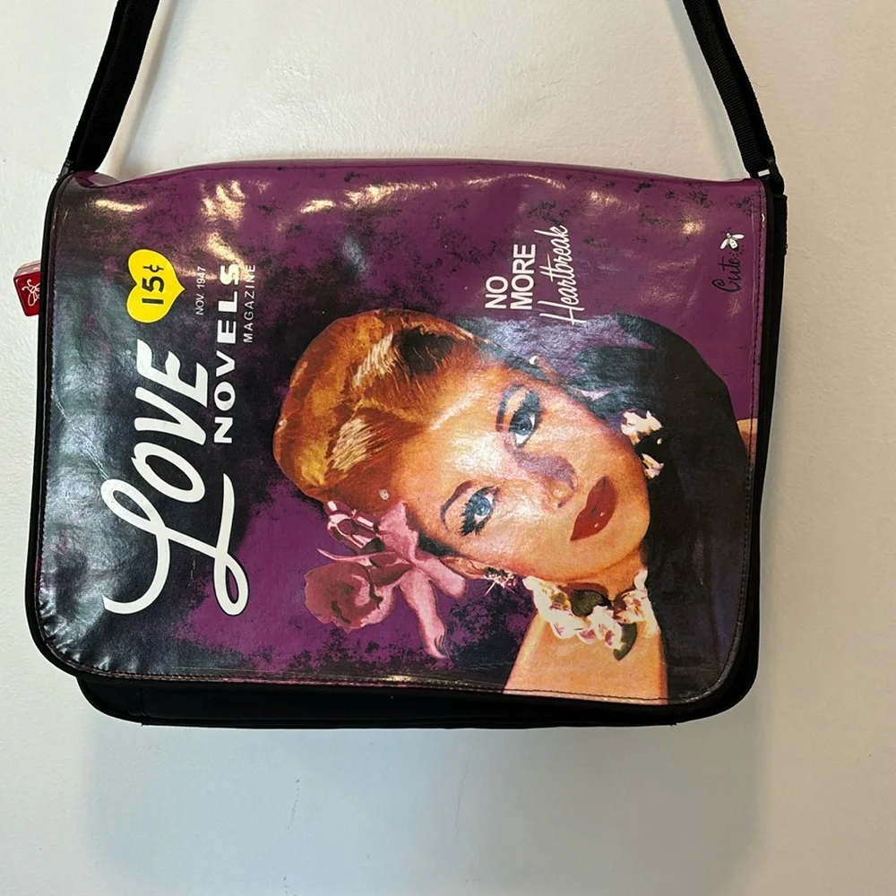 Cute Black Purple Messenger/Computer Bag Large