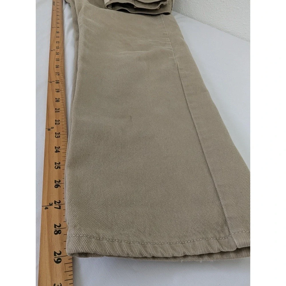 Levis measurements waist