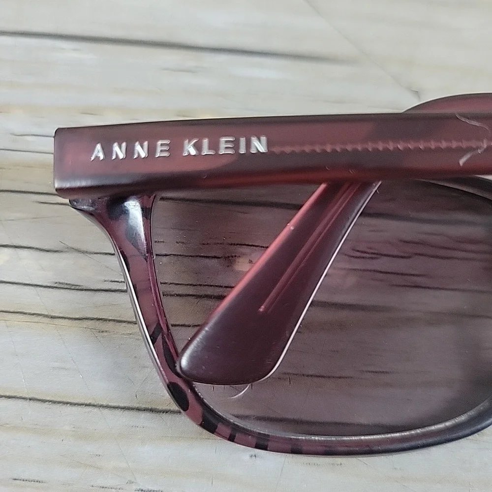 Anne Klein anne klein