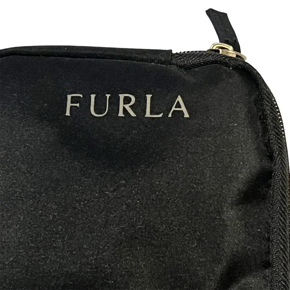 Furla logo cosmetics