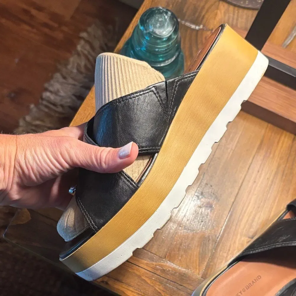 Lucky Brand stylish platform