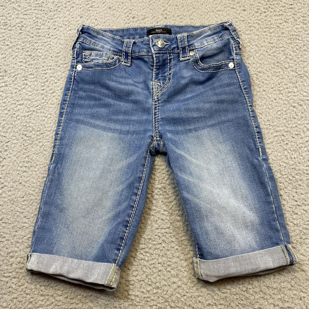 True Religion patch knee light