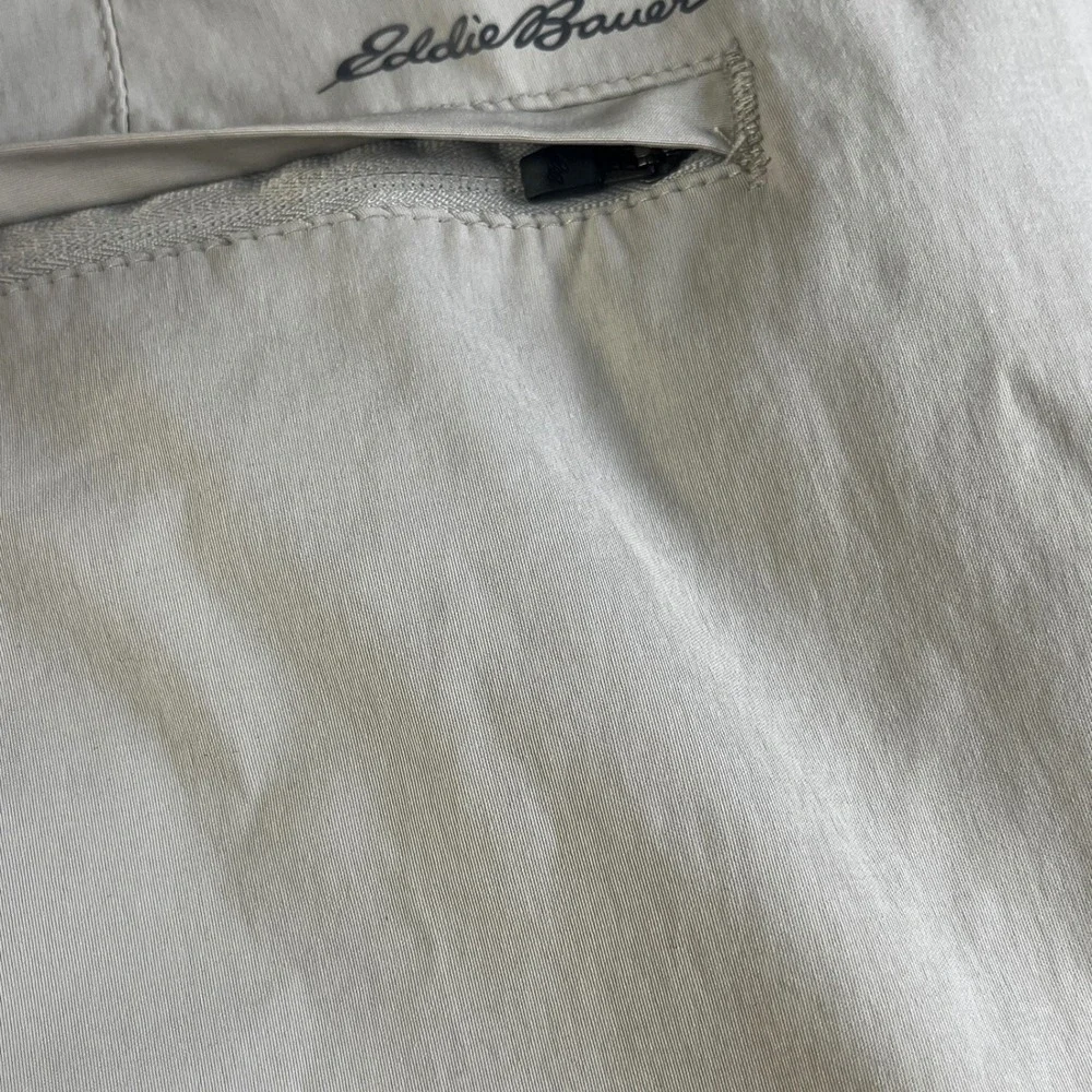Eddie Bauer mesh closures