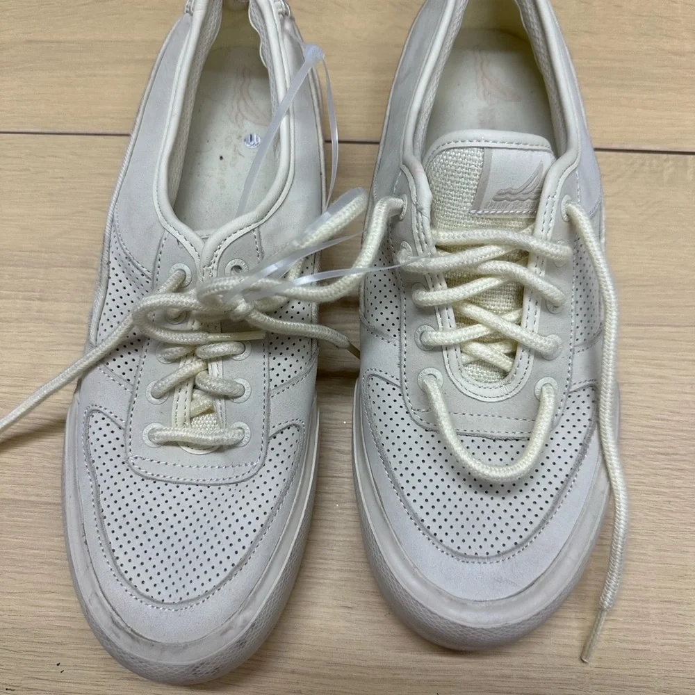 Sperry throat perforated