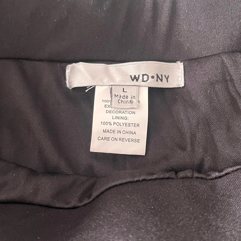 WD.NY these black