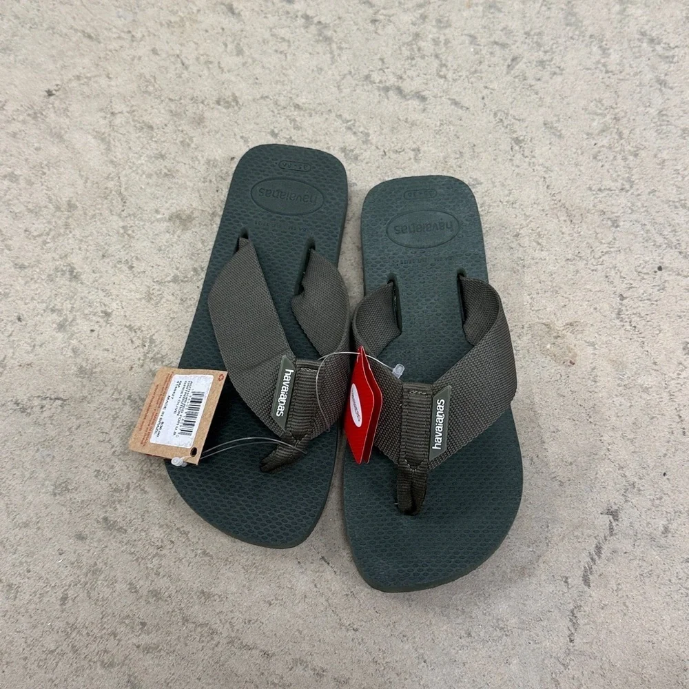 Havianas created neutral