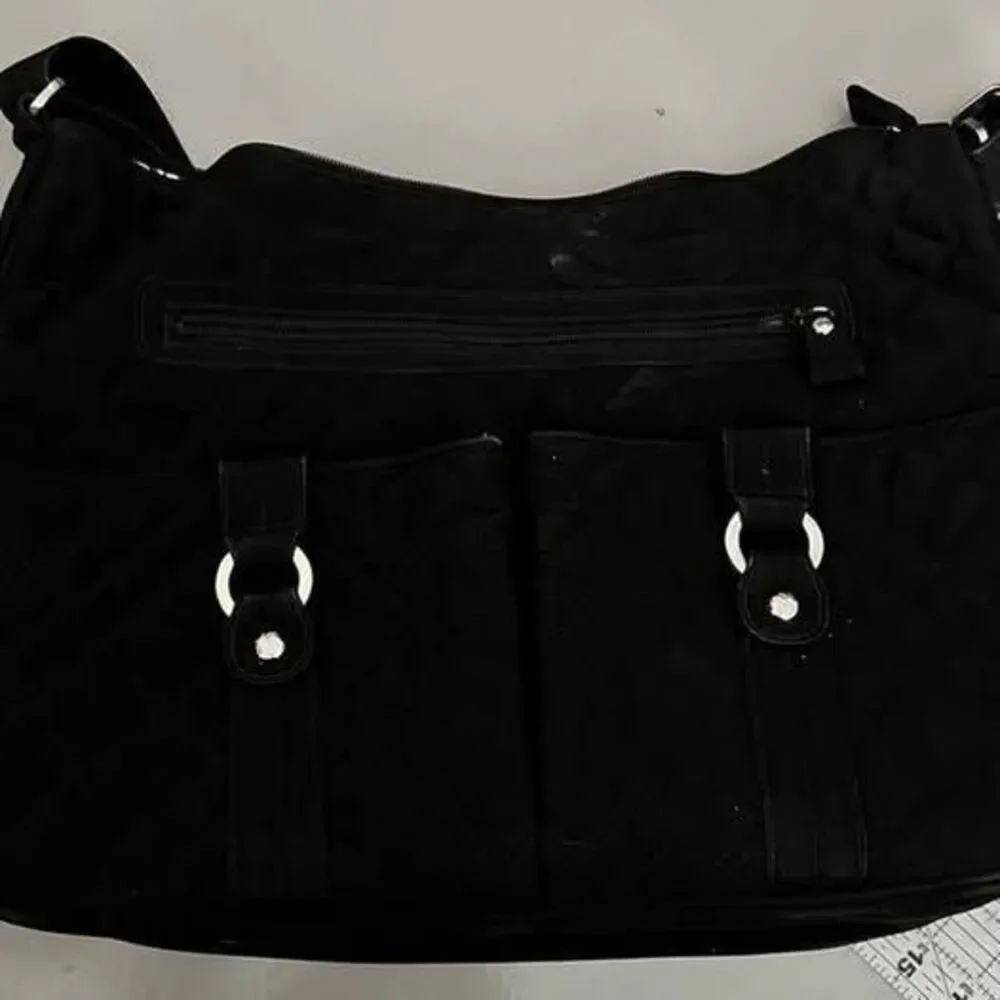 Unbranded striped closure bradley