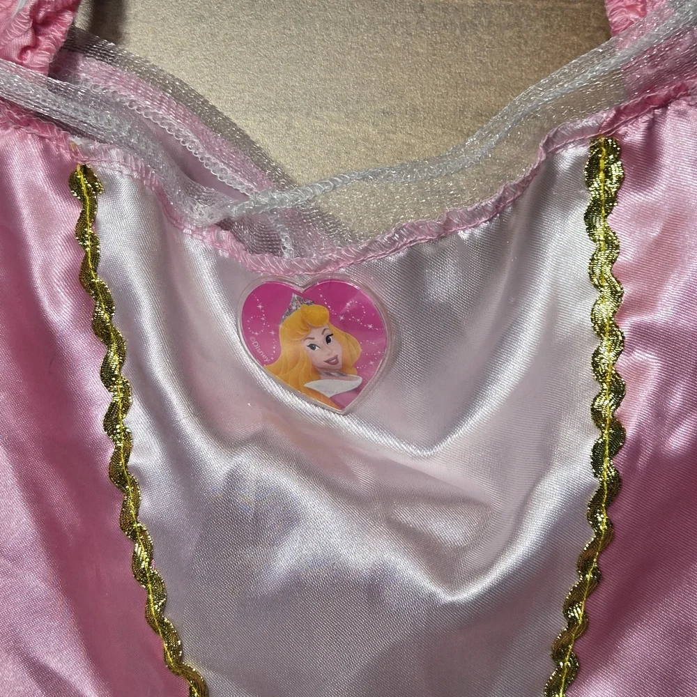 Disney hem small costume
