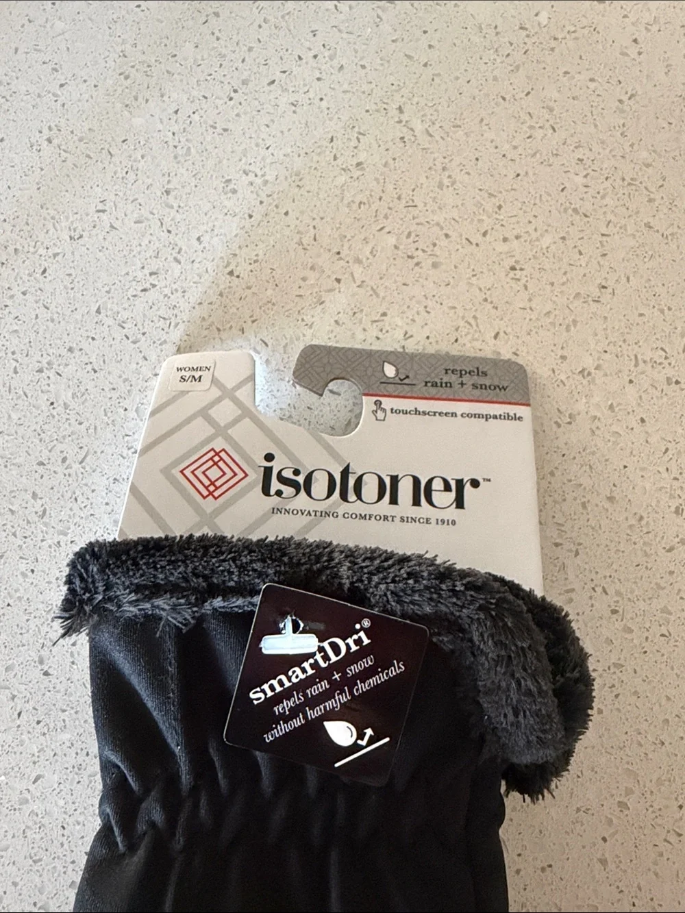 isotoner smart dri