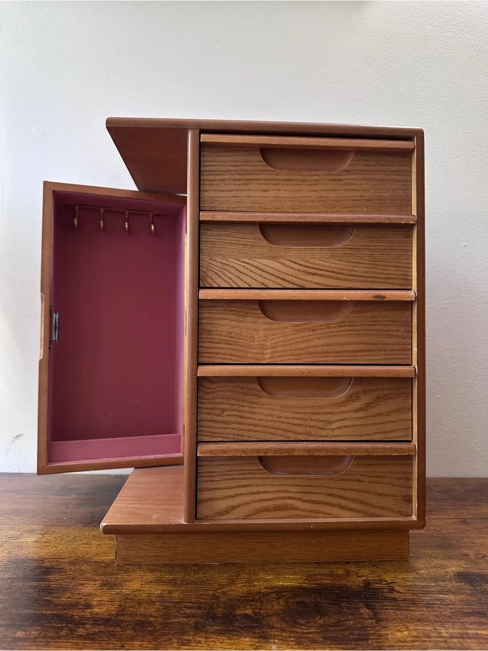 N/A compact wooden