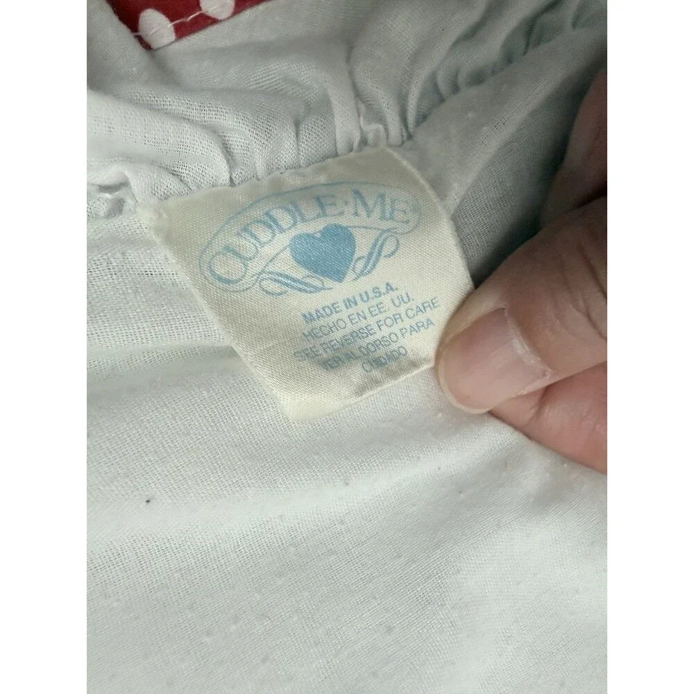 Cuddle Me tags retro