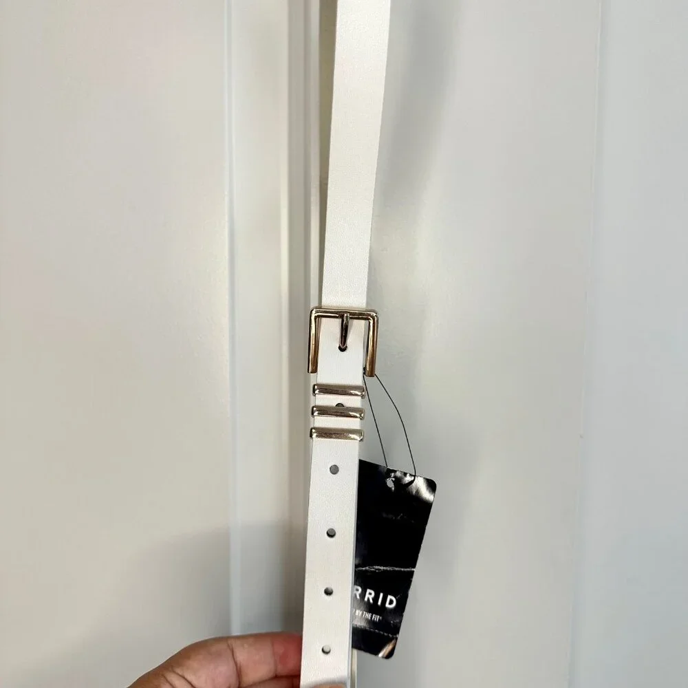 torrid white belt