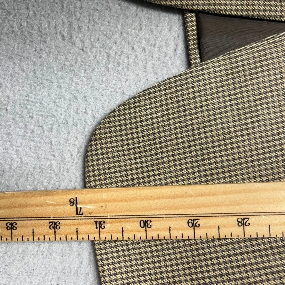Stafford Essentials ideal sophisticated