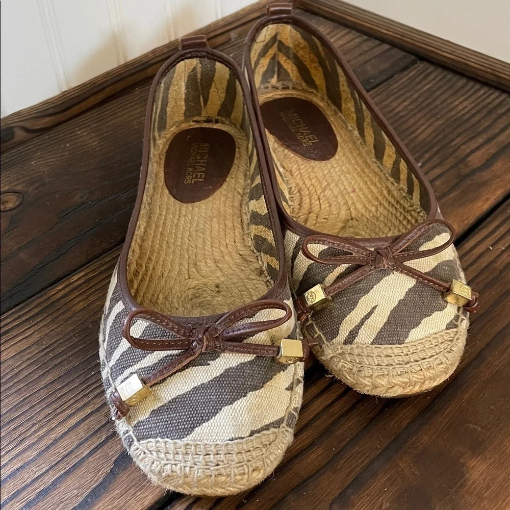 Michael Kors pattern tan