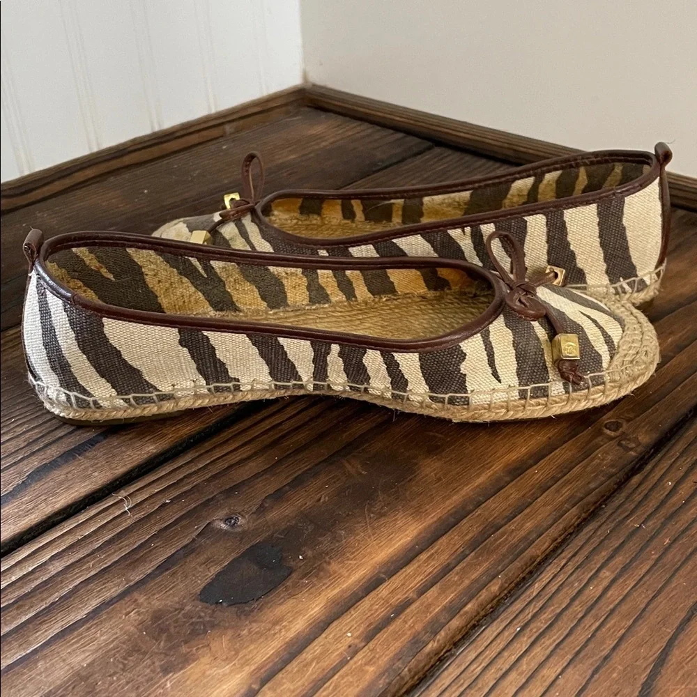 Michael Kors stylish great
