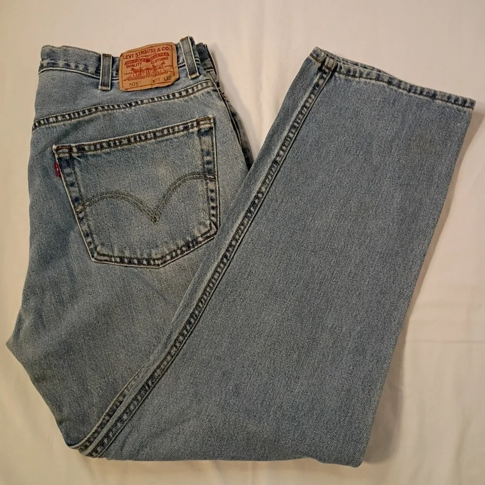 Levis levis 505