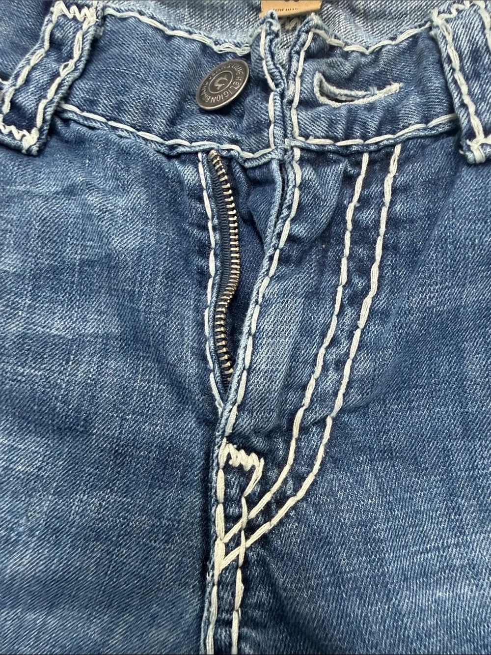 True Religion men button casual