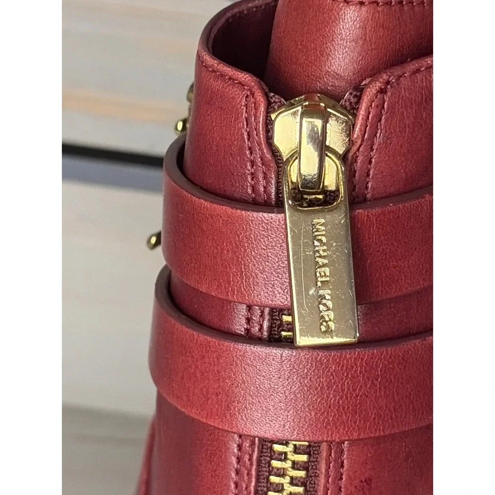 Michael Kors refined from side