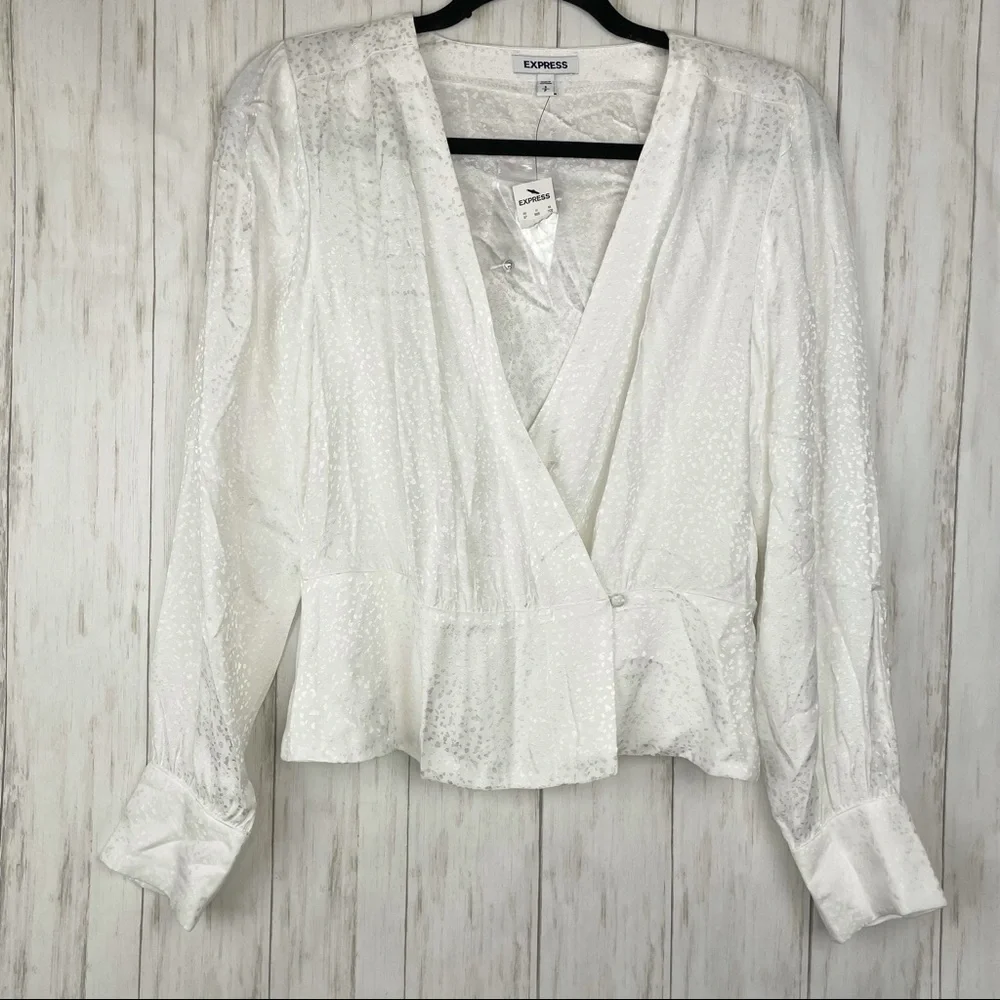 Express NWT white cream leopard blouse small