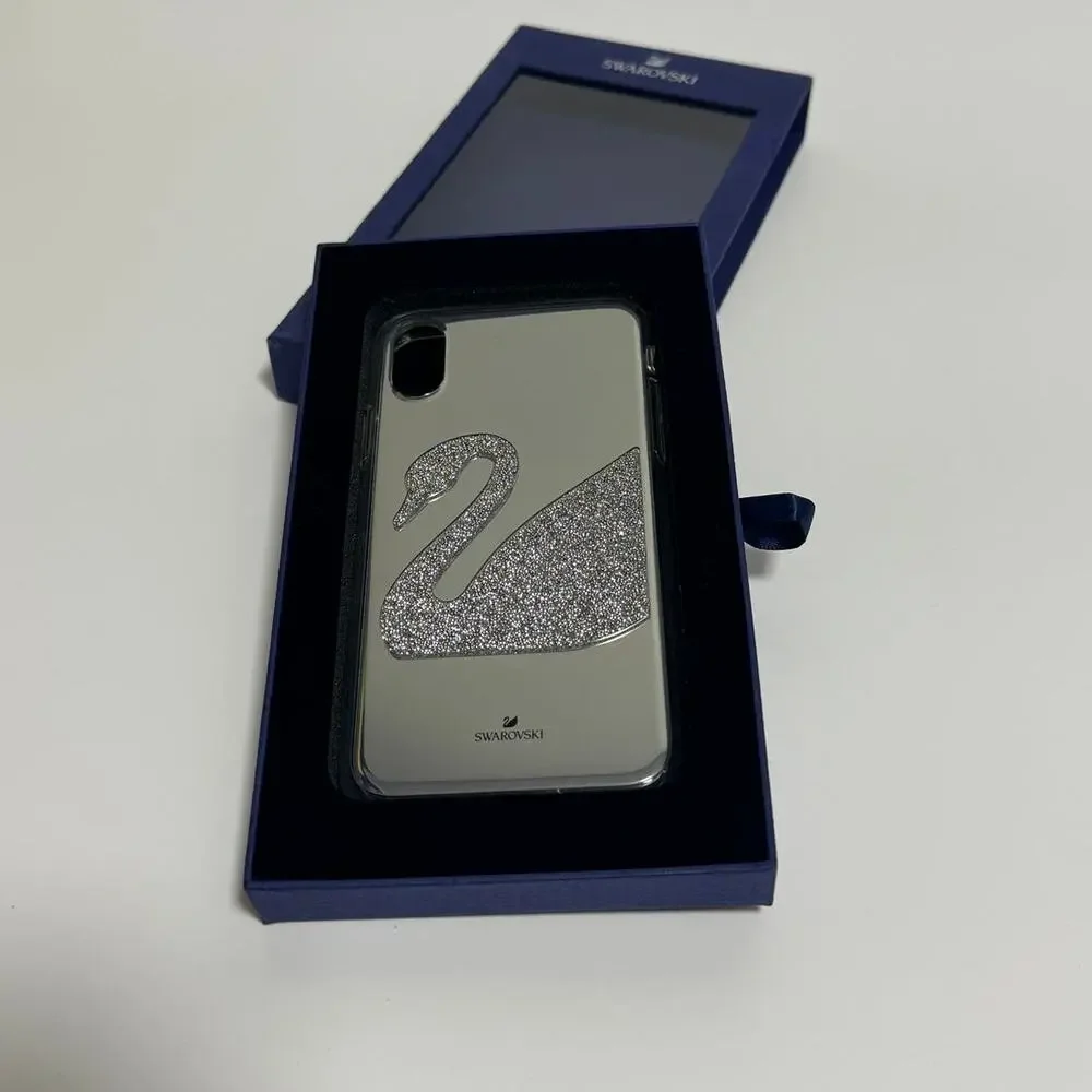 Swarovski swan smartphone