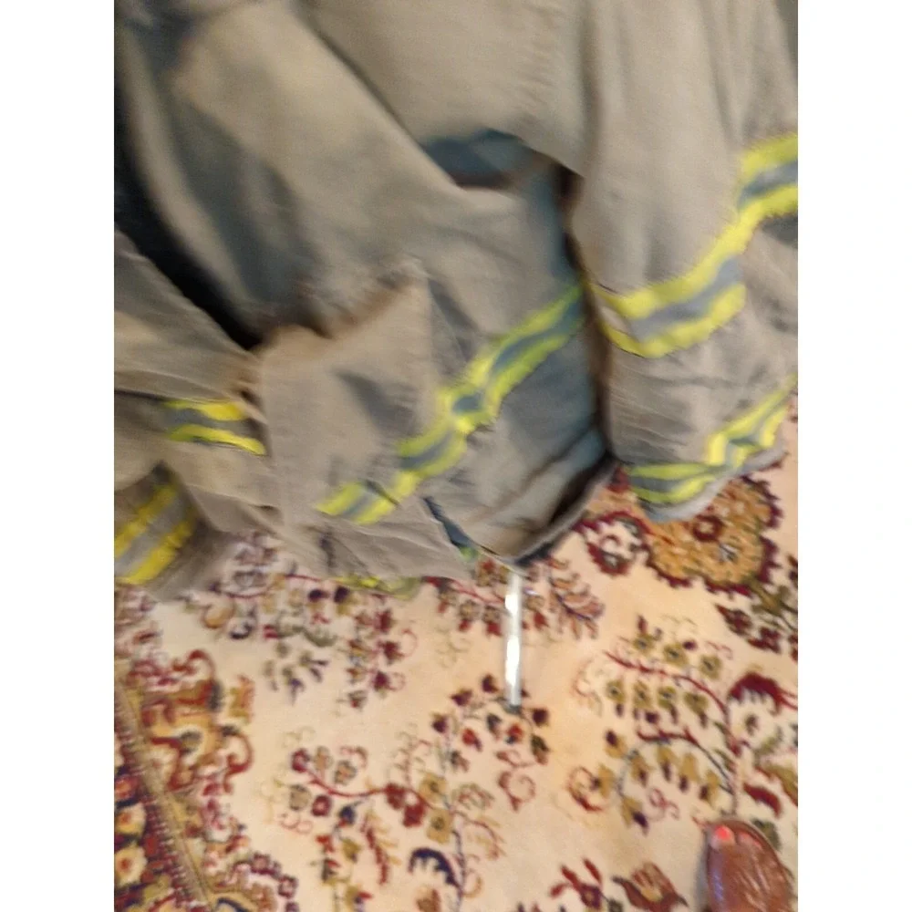 See Pictures ***please be