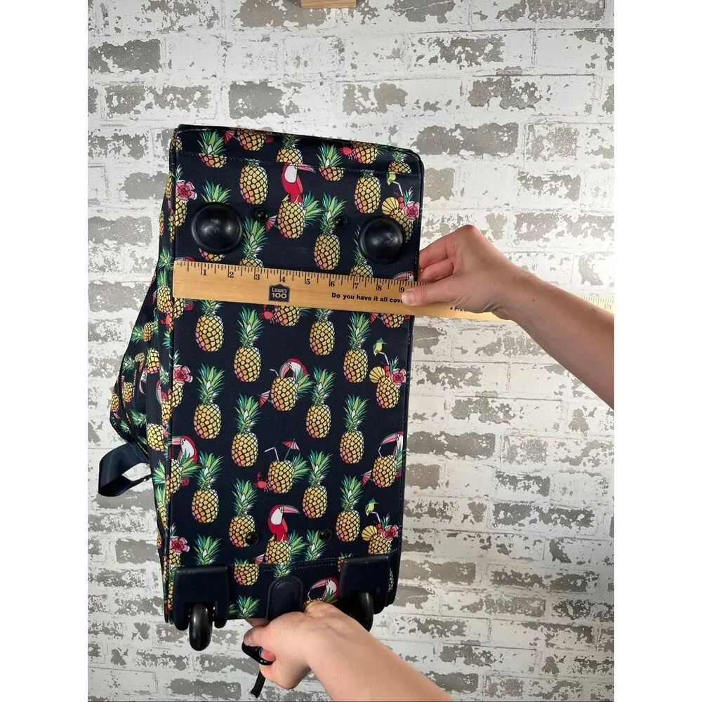 Vera Bradley no free like