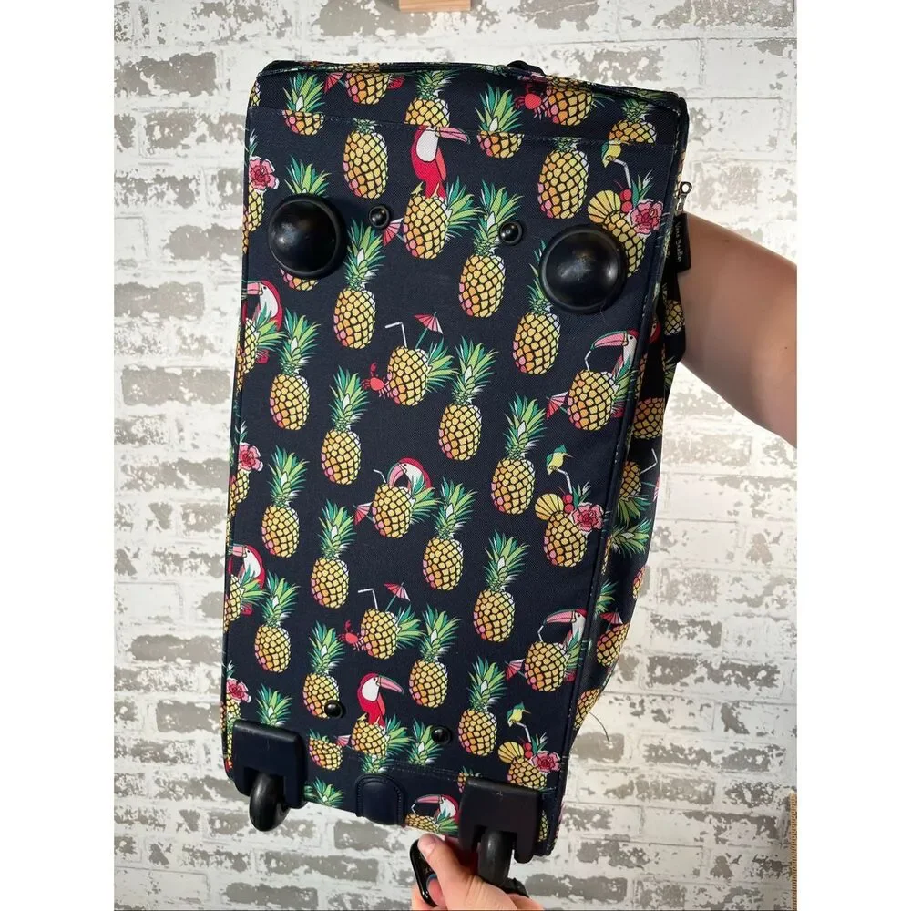 Vera Bradley new provided individual