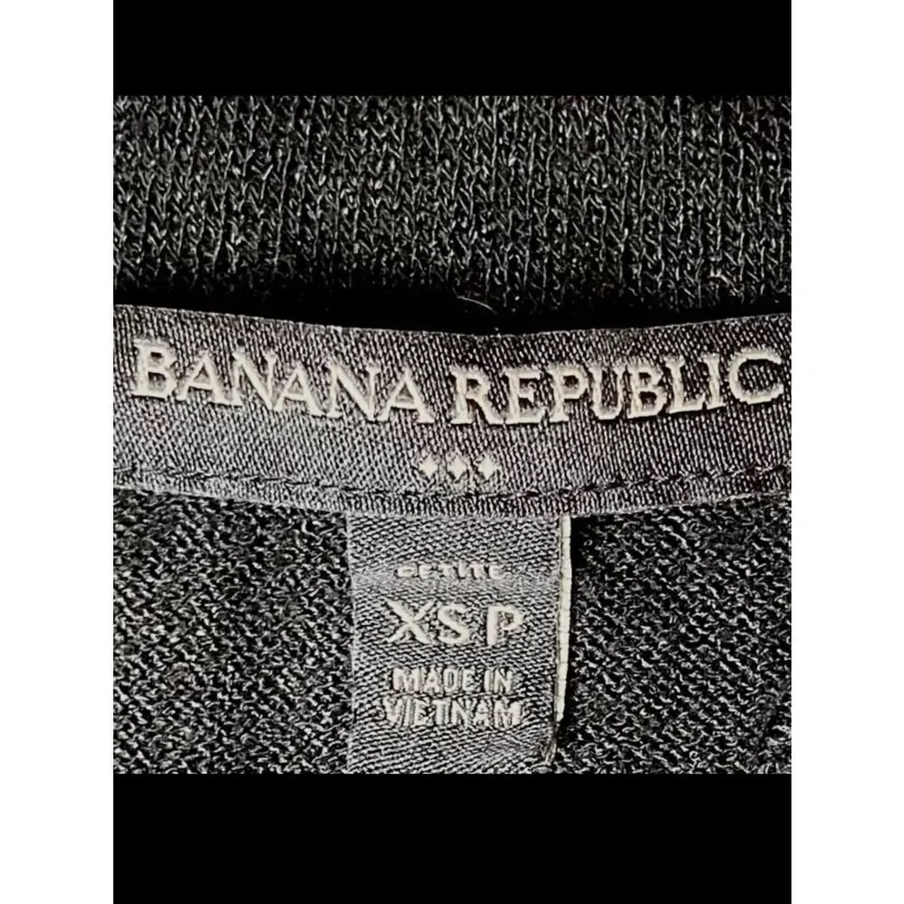 Banana Republic this mock